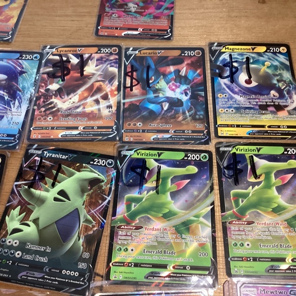 32 Pokémon V,Vmax,Vstar,and Gx card lot of 32 - Picture 7 of 15